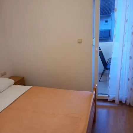 Zulj *